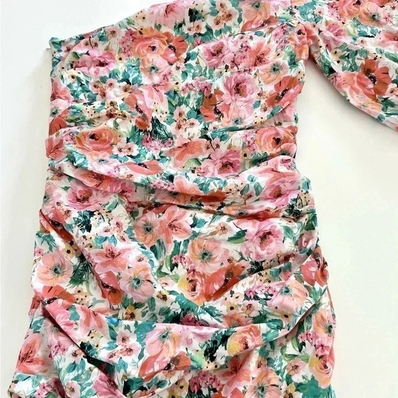 Zara One Shoulder Ruched Floral Mini Dress Size Medium - Picture 4 of 11